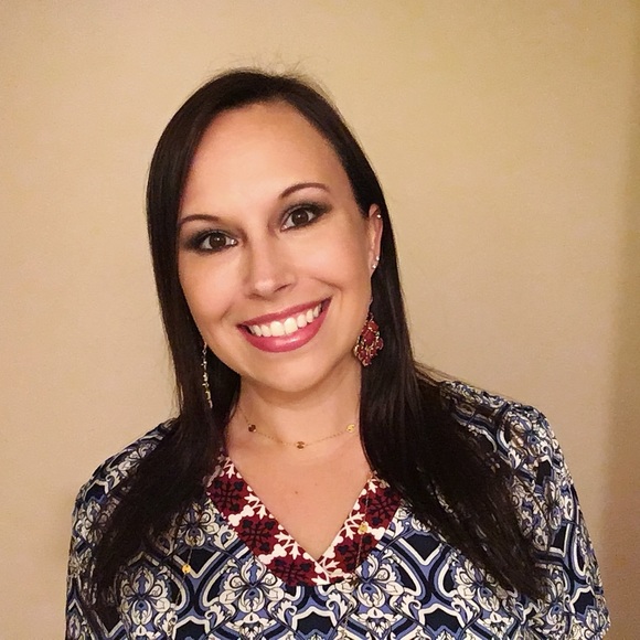 Meet your Posher, Ashley - Picture 6 of 7